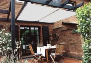 2x Sonnensegel 270 x 140 cm in Pergola - Sonnenschutz Terrasse