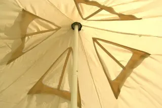 Camping-Freizeit-Sonnensegel (4) Pyramide 4 x 4 m - sandfarben als Sonnenschutz und Regenschutz für die ganze Familie oder als Partyzelt im Garten