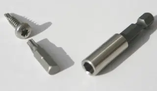 Bohrschraube - BitEinsatz Torx25  und Aufnahme für den Akkudreher