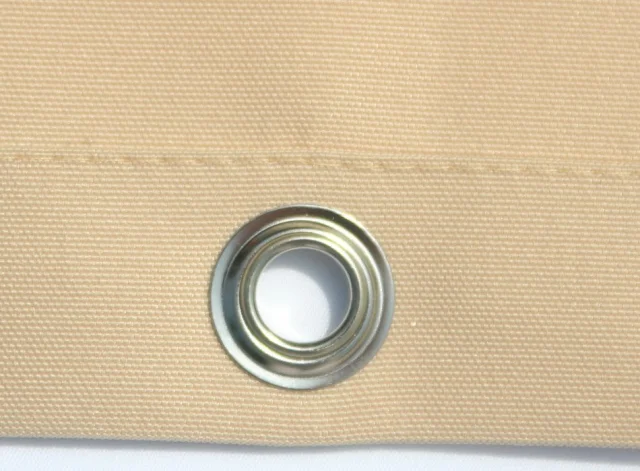 Metallöse im 3 cm Randsaum von einem Sonnensegel mit geradem Randsaum 