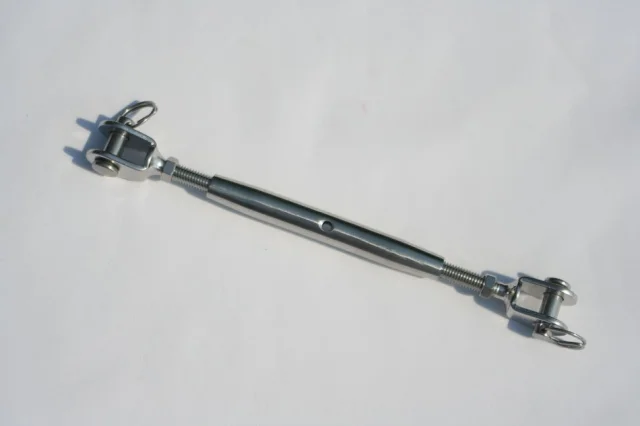 Spannschloß 8 mm zum dosierten Spannen von Sonnensegel konkav