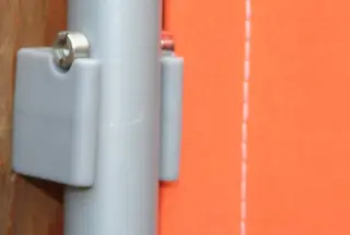 Wand-Clip mit Rastefunktion 