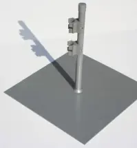 Quadratische Fußplatte mit 2x Verbindungs-Clip zum Anstecken an den Sichtschutz Paravent