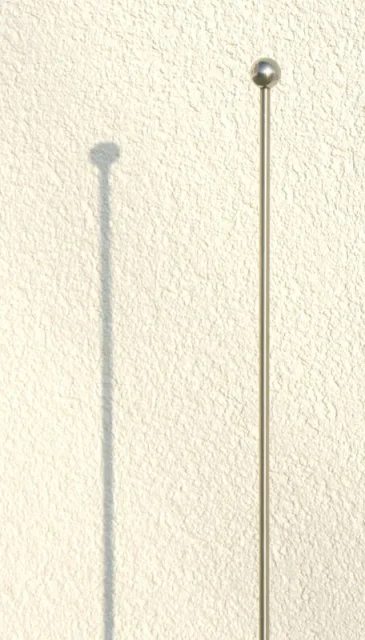 Premium Rankstab Gerade mit Kugel 130 cm aus hochwertigem Edelstahl A4 - 316 als Rankhilfe für Stauden etc. und Gartenstick als Futterstab für Vögel