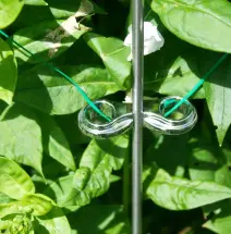 Premium Rankstab Gerade mit Kugel 130 cm aus hochwertigem Edelstahl A4 - 316 als Rankhilfe für Stauden etc. und Gartenstick als Futterstab für Vögel