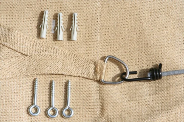 Dreiecksegel konkav 3 m - offenes Schattierungsgewebe - HDPE - Farbe grau