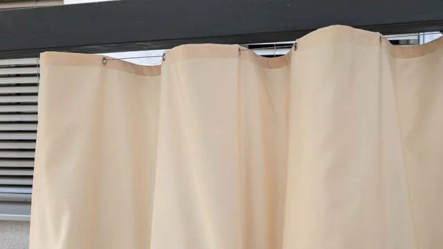 Outdoor Vorhang 250 x 250cm - geöst - elfenbein