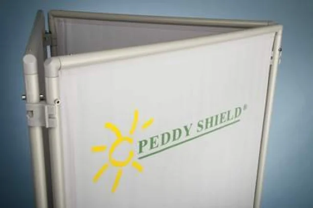 Messebau mit mobiler Sichtschutzwand: Mobiler Messestand