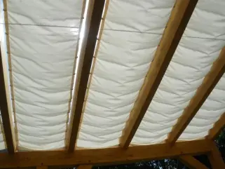 Überdachung Terrassendach mit Faltsonnensegeln