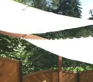 Schrägpergola für Seilspann-Sonnensegel