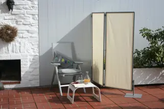 Sichtschutz Paravent - Sichtschutz mobil vielseitig mit einzigartigem Zubehör für Innen und Außen.