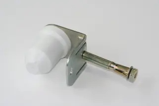 Bausatz Pergola. Montagewinkel als Druckplatte mit M8 Maueranker