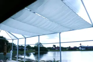 Große Unterglasbeschattung mit 4x Sonnensegel 270 x 140 cm - uni weiß