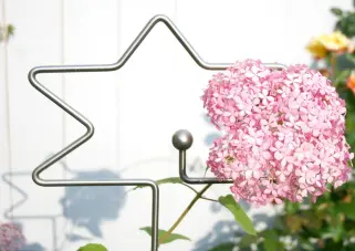 Marine-Edelstahl Zierstab Stern mit großer Kugel und rosa Hortensie
